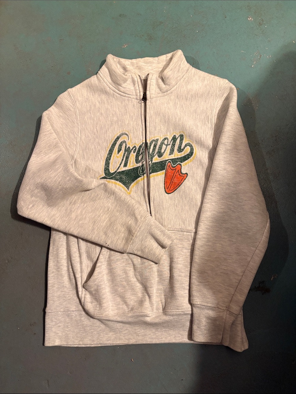 Oregon ducks Threads Light Gray Cowl Zip Pullover with Green and Orange Script